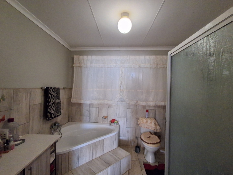 3 Bedroom Property for Sale in Alabama North West